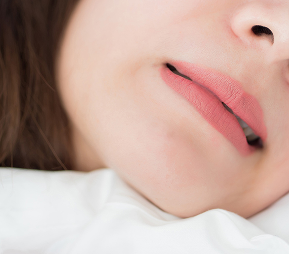 歯ぎしり・食いしばり